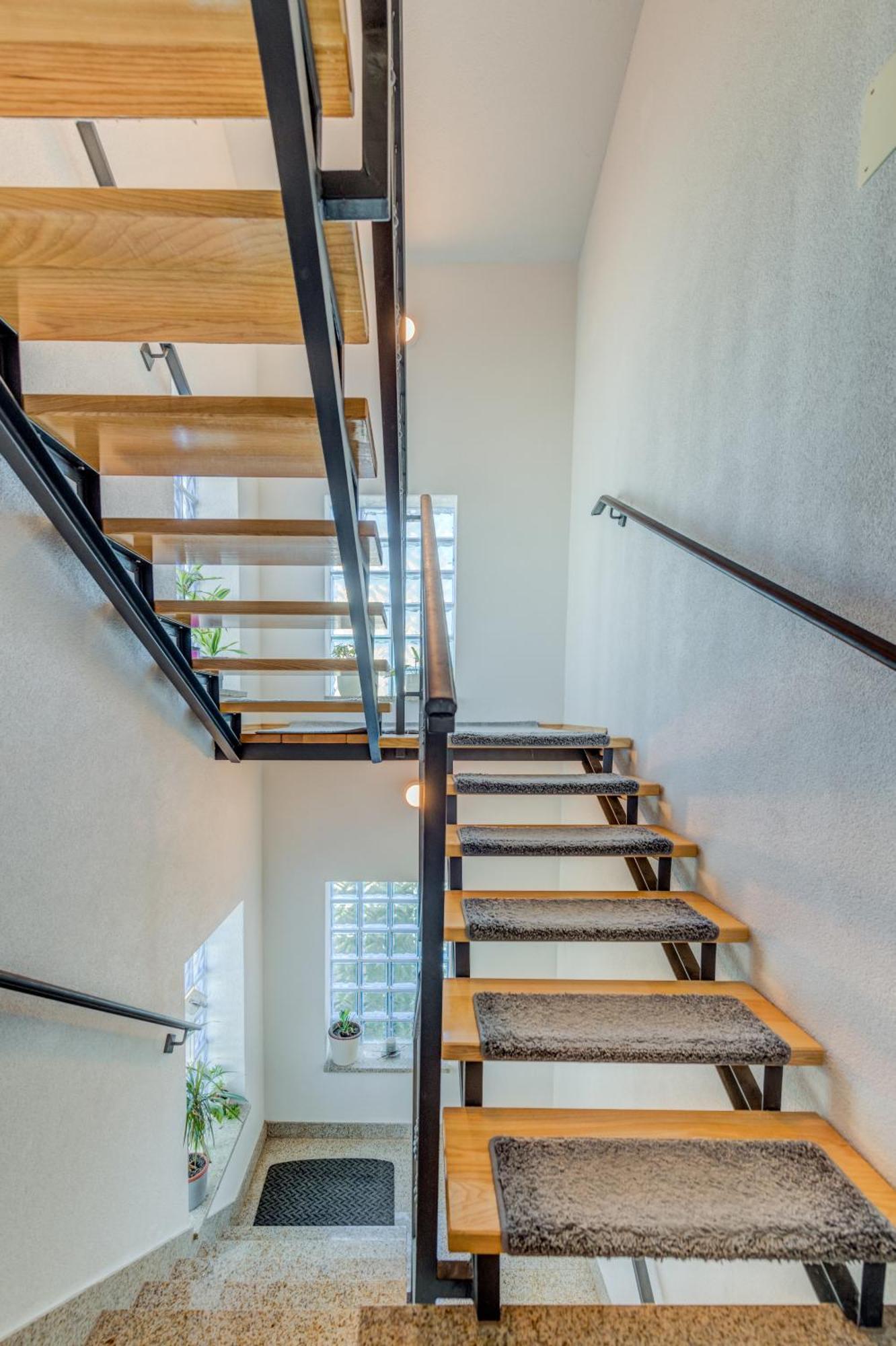 Deepwater House Apartment Slatine Ngoại thất bức ảnh